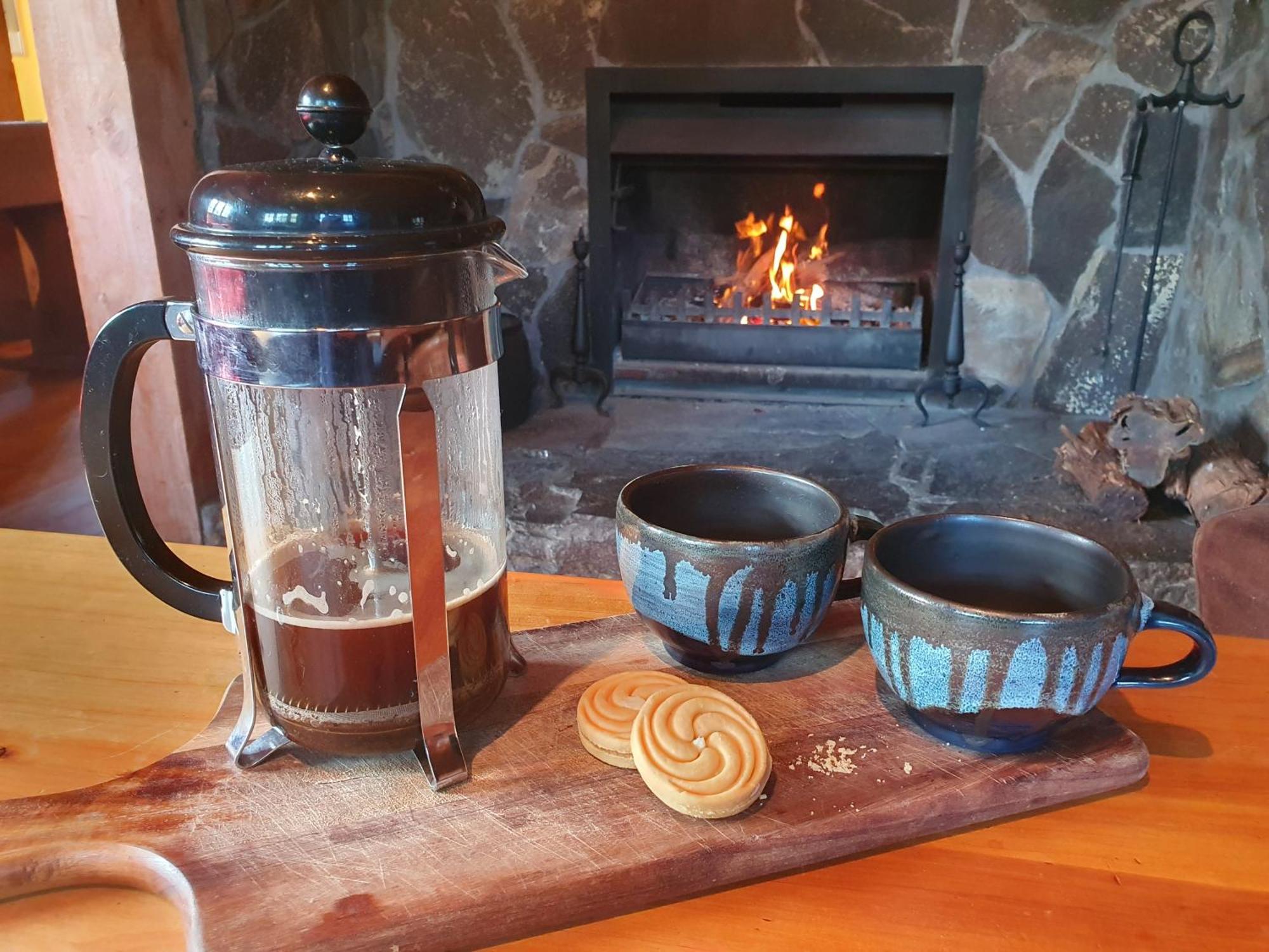 Bed and Breakfast Streamside Country Manor Walton Экстерьер фото